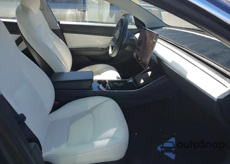 2020 Tesla Model 3 Standard Range Plus Rear-Wheel Drive/Standard Range Rear-Wheel Drive из США, поврежденный, VIN 5YJ3E1EA7LF598910